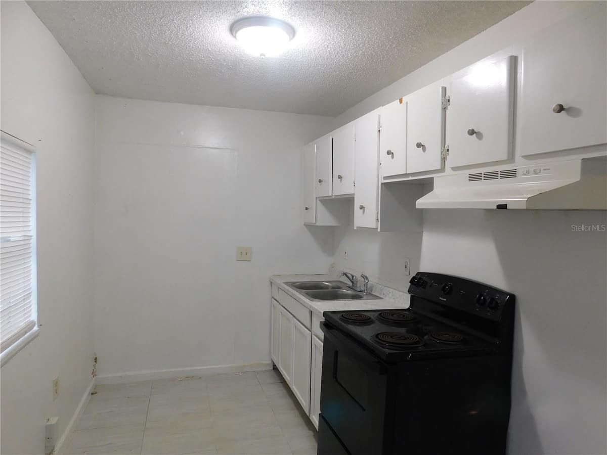1402 MALUHIA DRIVE — photo 16 of 22