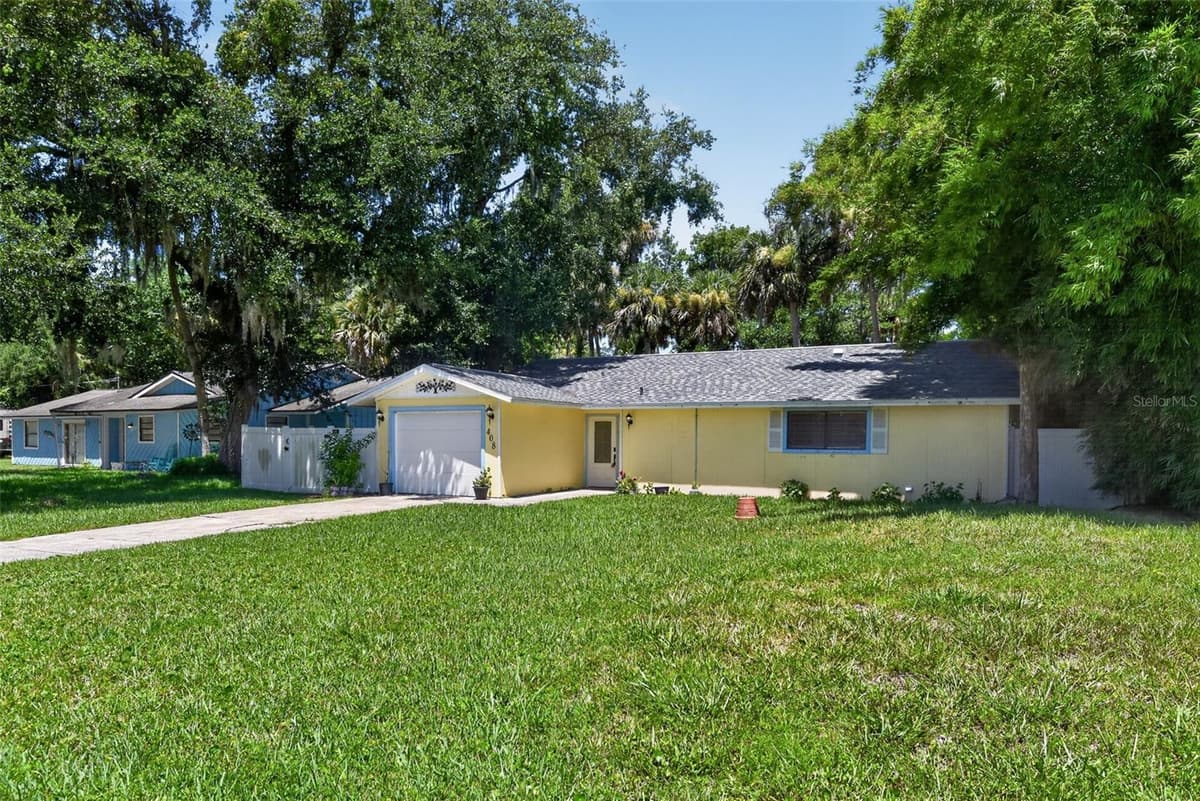 408 PALM AVENUE — photo 3 of 45