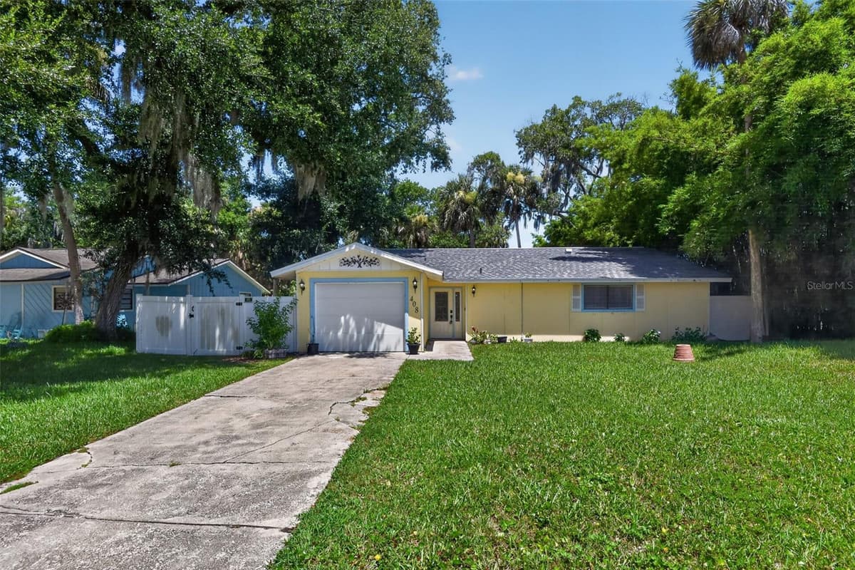 408 PALM AVENUE — photo 2 of 45