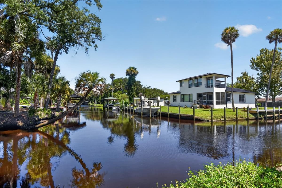 408 PALM AVENUE — photo 44 of 45