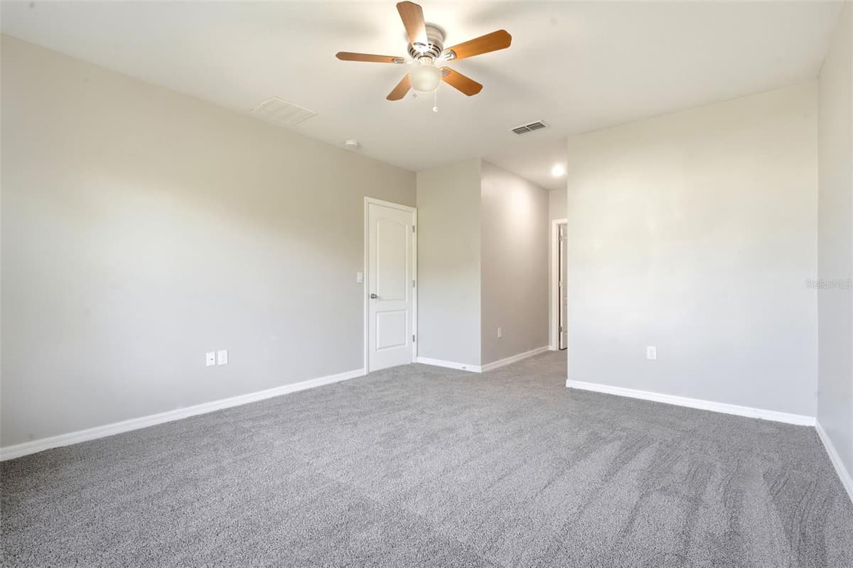 895 LAZIO CIRCLE — photo 23 of 45