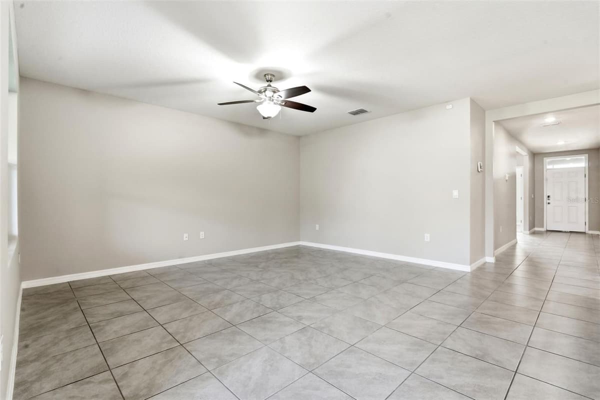 895 LAZIO CIRCLE — photo 28 of 45