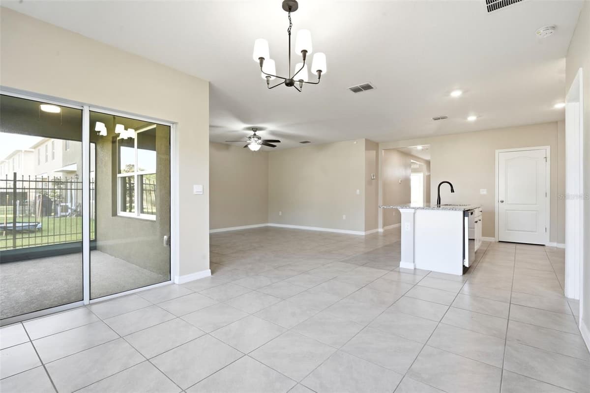 895 LAZIO CIRCLE — photo 13 of 45