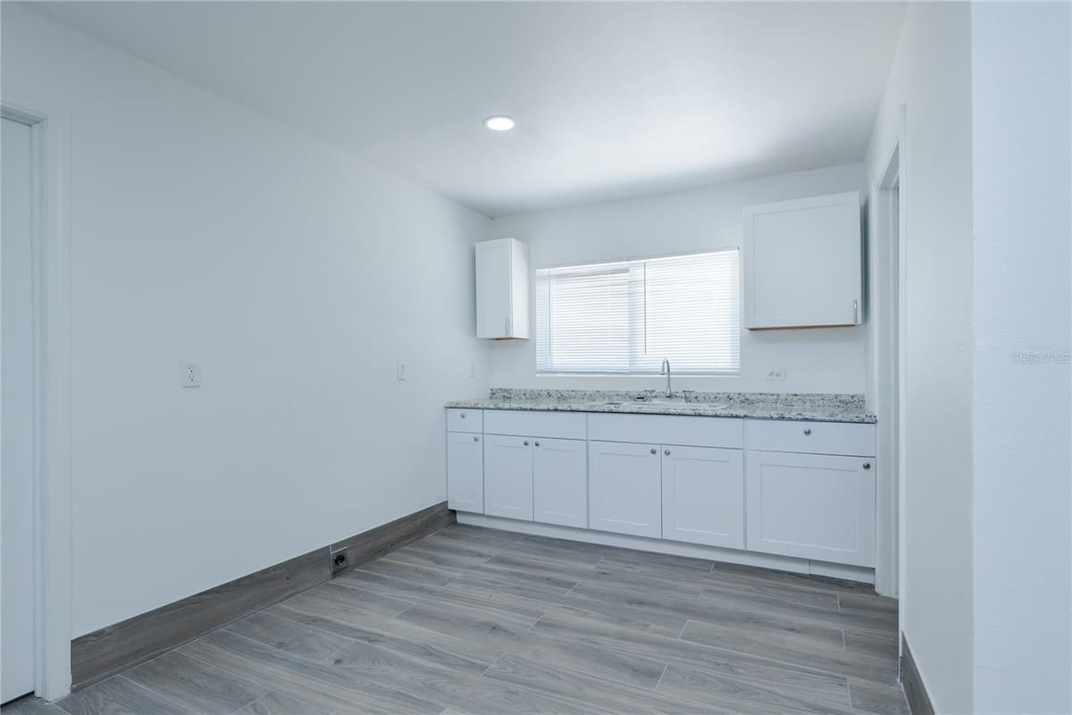 1808 STEVENSON ROAD — photo 14 of 32