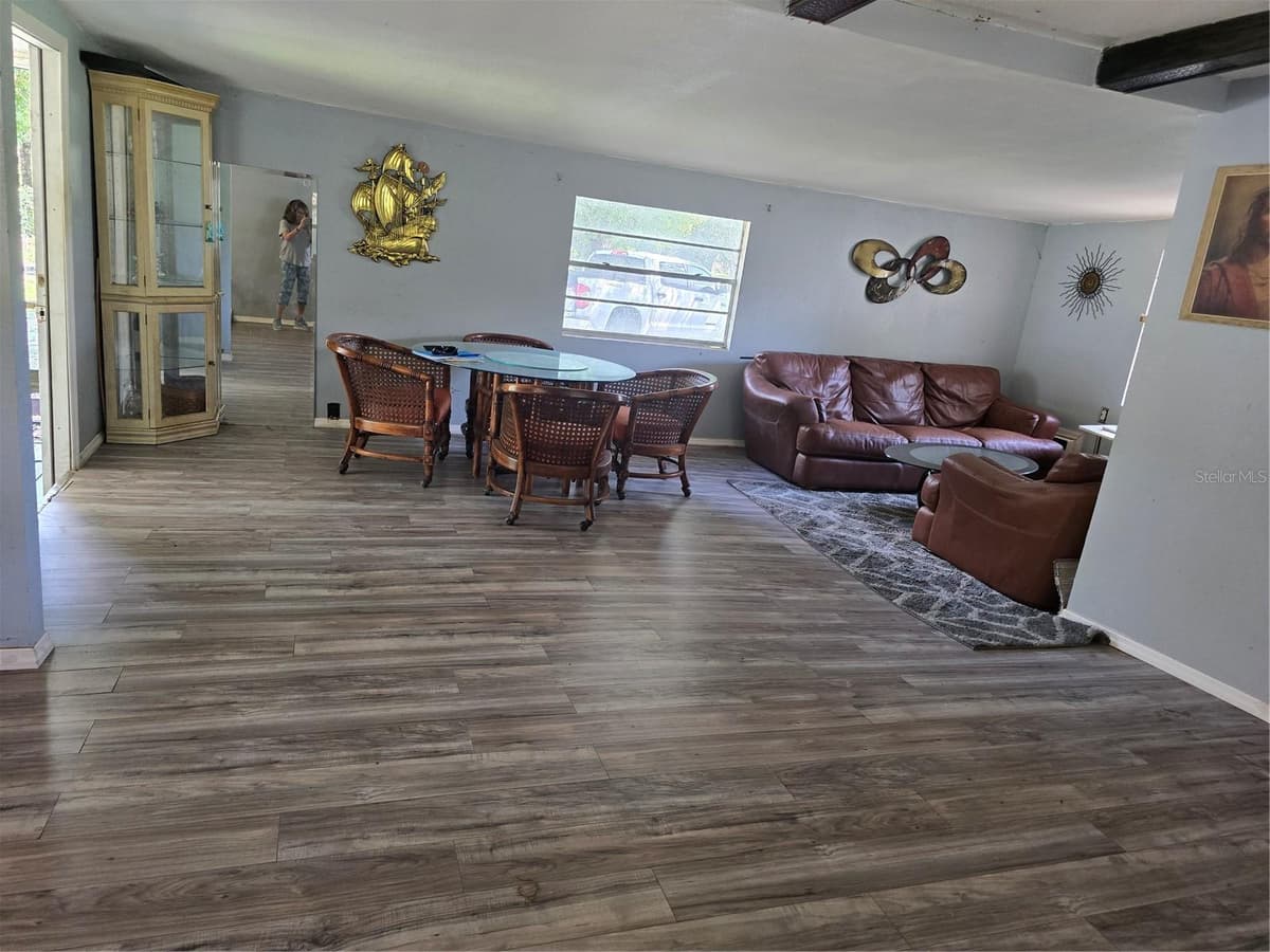 5302 SWAYING PALM DRIVE — photo 4 of 18