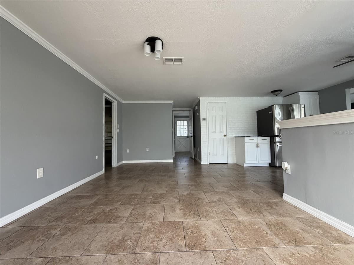 12407 WEATHERSTONE ROW — photo 13 of 29