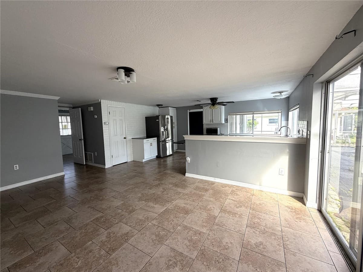 12407 WEATHERSTONE ROW — photo 14 of 29