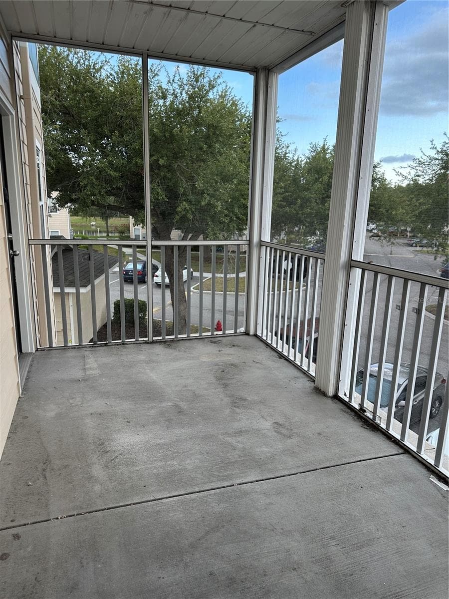 4802 51ST STREET — photo 10 of 12
