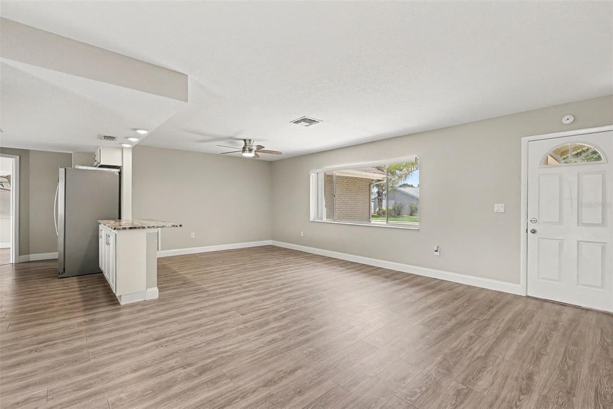 3750 LIGHTHOUSE WAY — photo 3 of 15