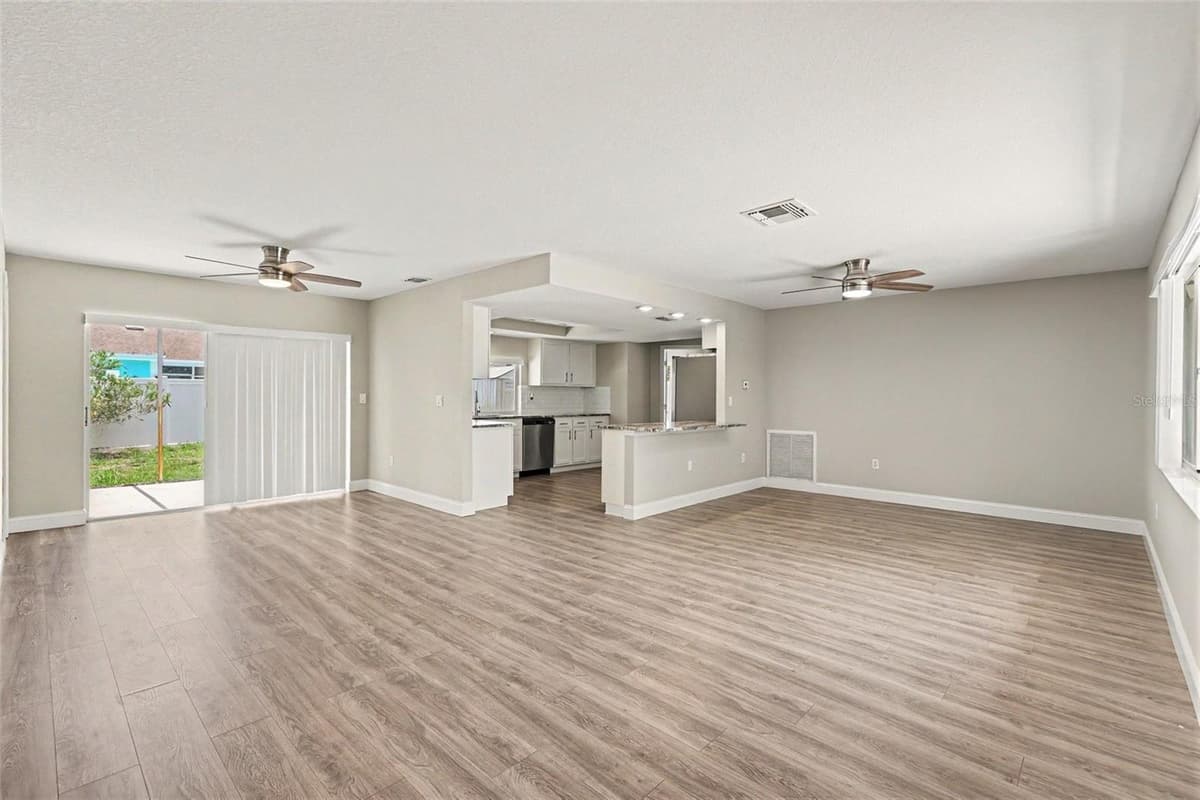 3750 LIGHTHOUSE WAY — photo 4 of 15