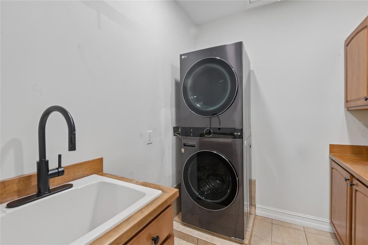 5105 NEPTUNE WAY — photo 49 of 60
