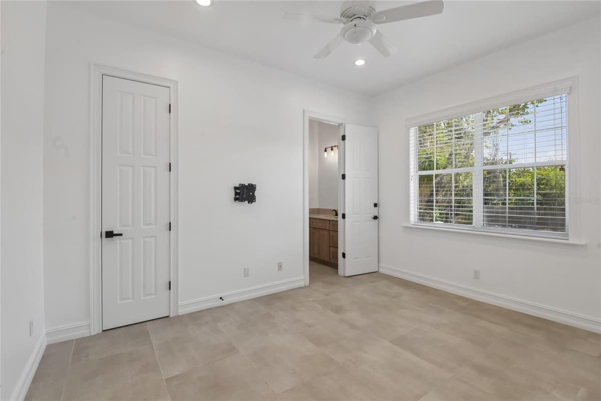 5105 NEPTUNE WAY — photo 30 of 60