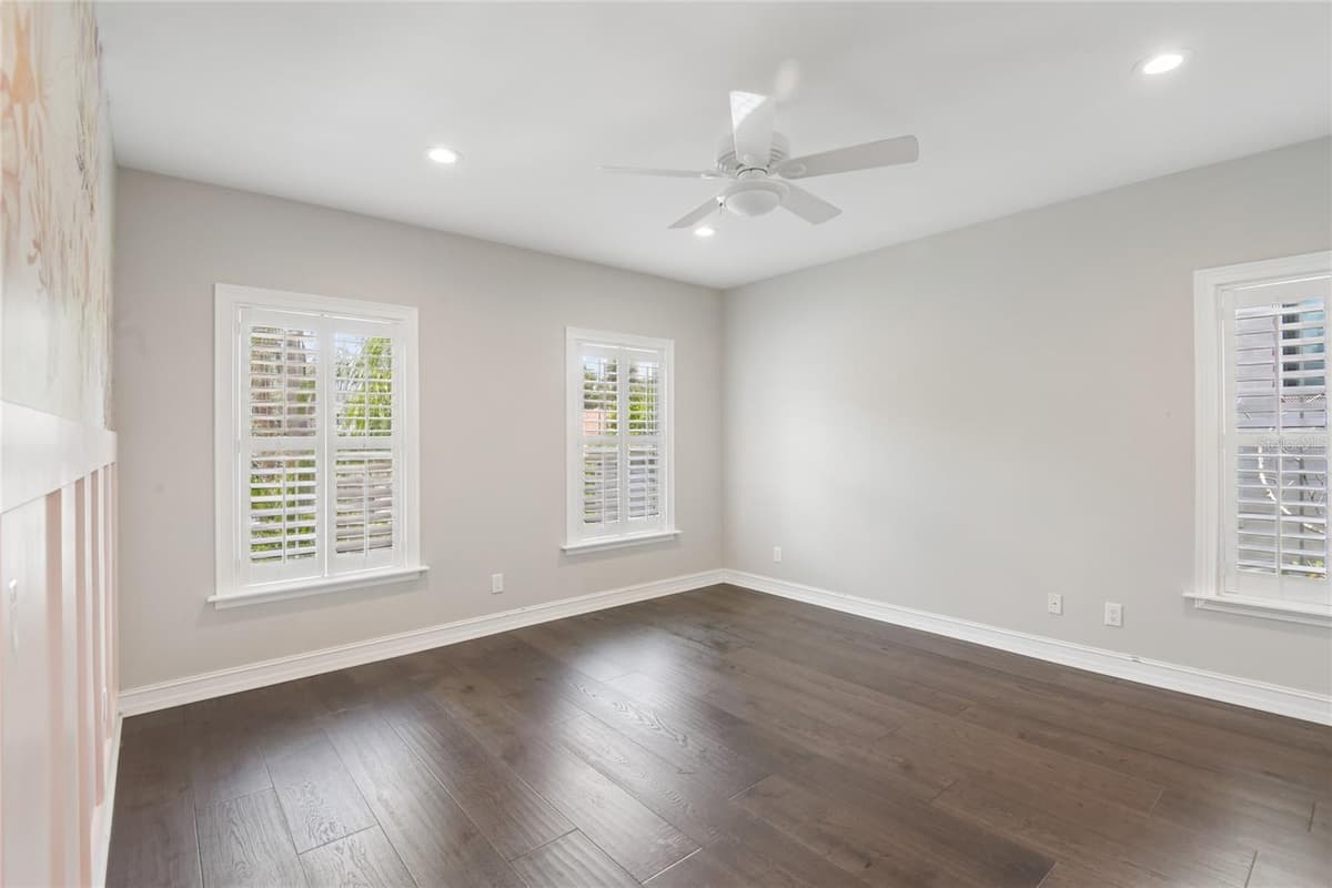 5105 NEPTUNE WAY — photo 12 of 60