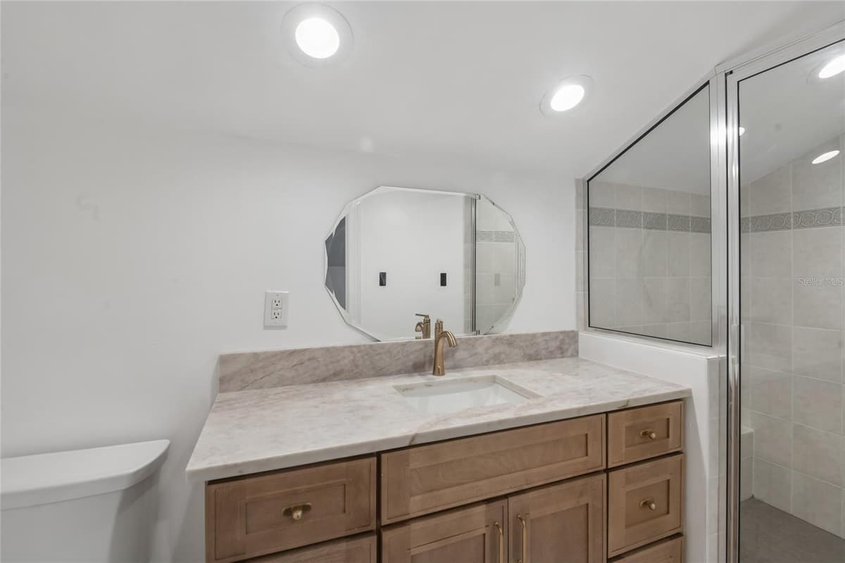 5105 NEPTUNE WAY — photo 36 of 60