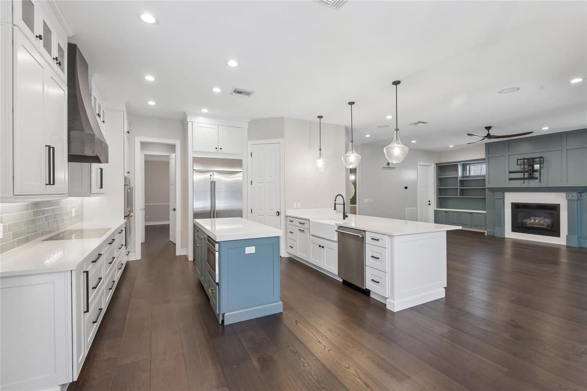 5105 NEPTUNE WAY — photo 3 of 60