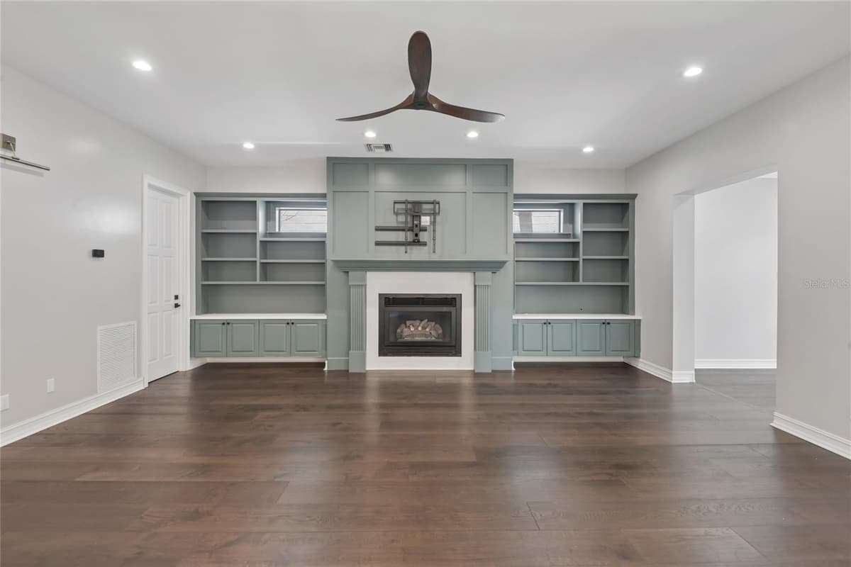 5105 NEPTUNE WAY — photo 41 of 60