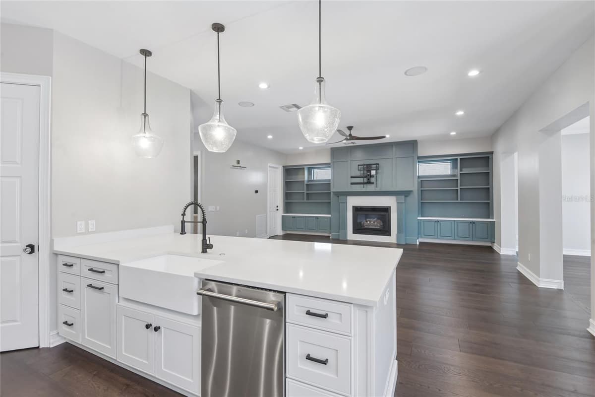 5105 NEPTUNE WAY — photo 16 of 60