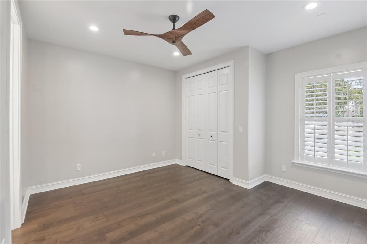 5105 NEPTUNE WAY — photo 33 of 60