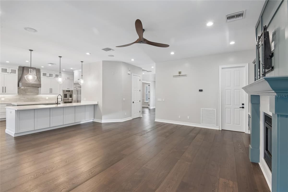 5105 NEPTUNE WAY — photo 42 of 60