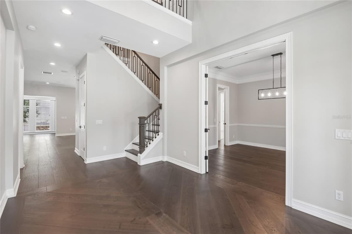 5105 NEPTUNE WAY — photo 11 of 60