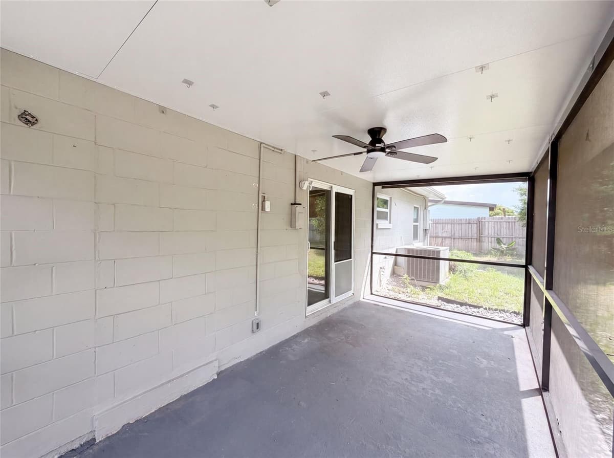 2242 DANA DRIVE — photo 18 of 18