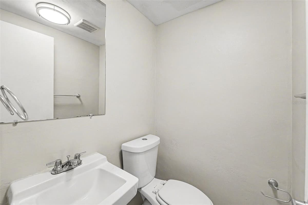 7612 DALE DRIVE — photo 7 of 15