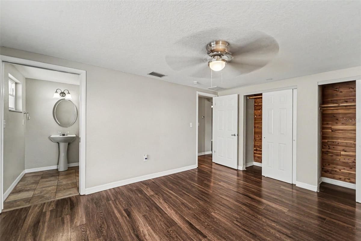 7612 DALE DRIVE — photo 8 of 15