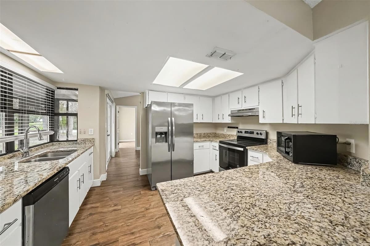 8009 PAGODA DRIVE — photo 6 of 16