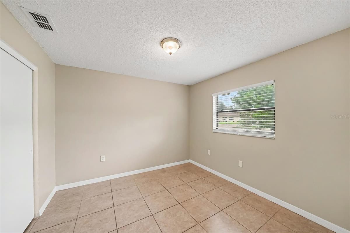 8009 PAGODA DRIVE — photo 10 of 16