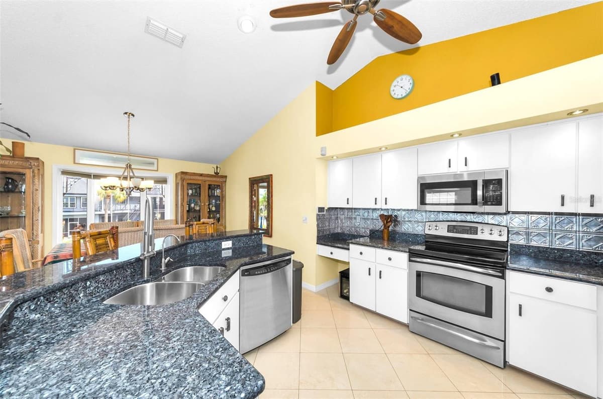 8001 BRIGHTON DRIVE — photo 35 of 100