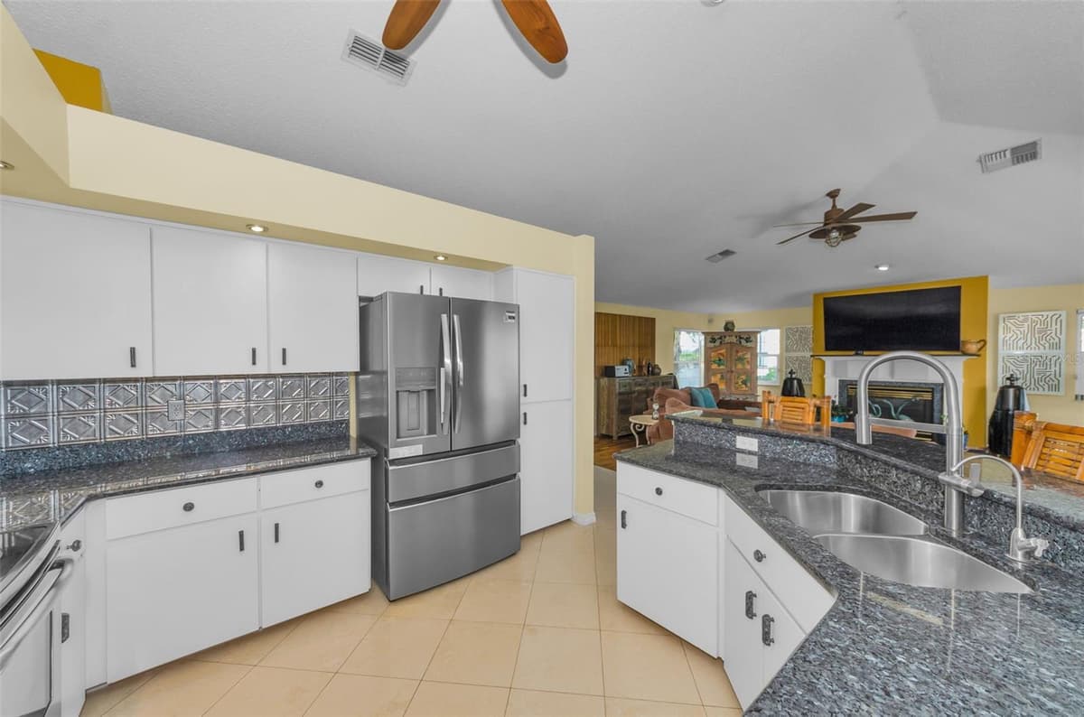 8001 BRIGHTON DRIVE — photo 34 of 100