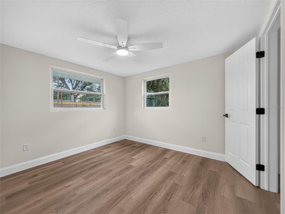 3629 CRYSTAL LAKE DRIVE — photo 23 of 45