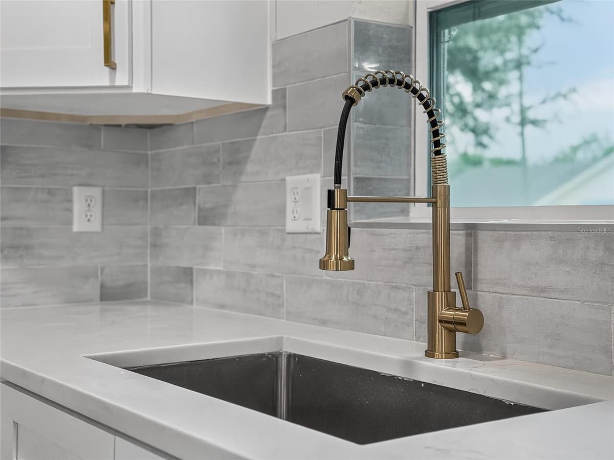 3629 CRYSTAL LAKE DRIVE — photo 13 of 45