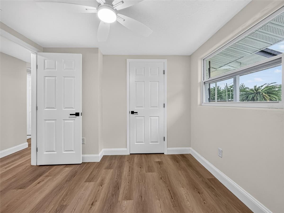 3629 CRYSTAL LAKE DRIVE — photo 22 of 45