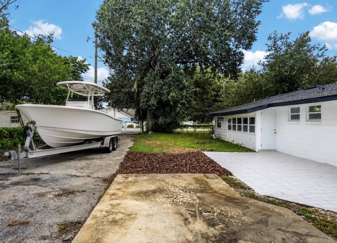 3629 CRYSTAL LAKE DRIVE — photo 45 of 45