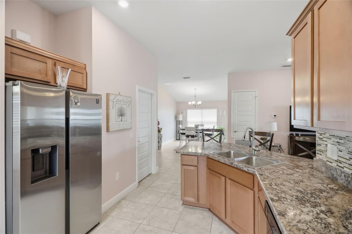 14449 POTTERTON CIRCLE — photo 8 of 49