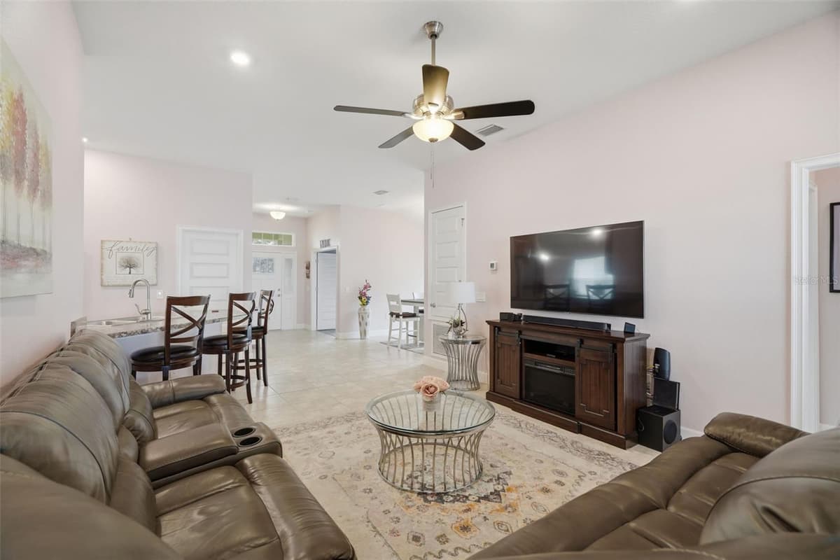 14449 POTTERTON CIRCLE — photo 12 of 49