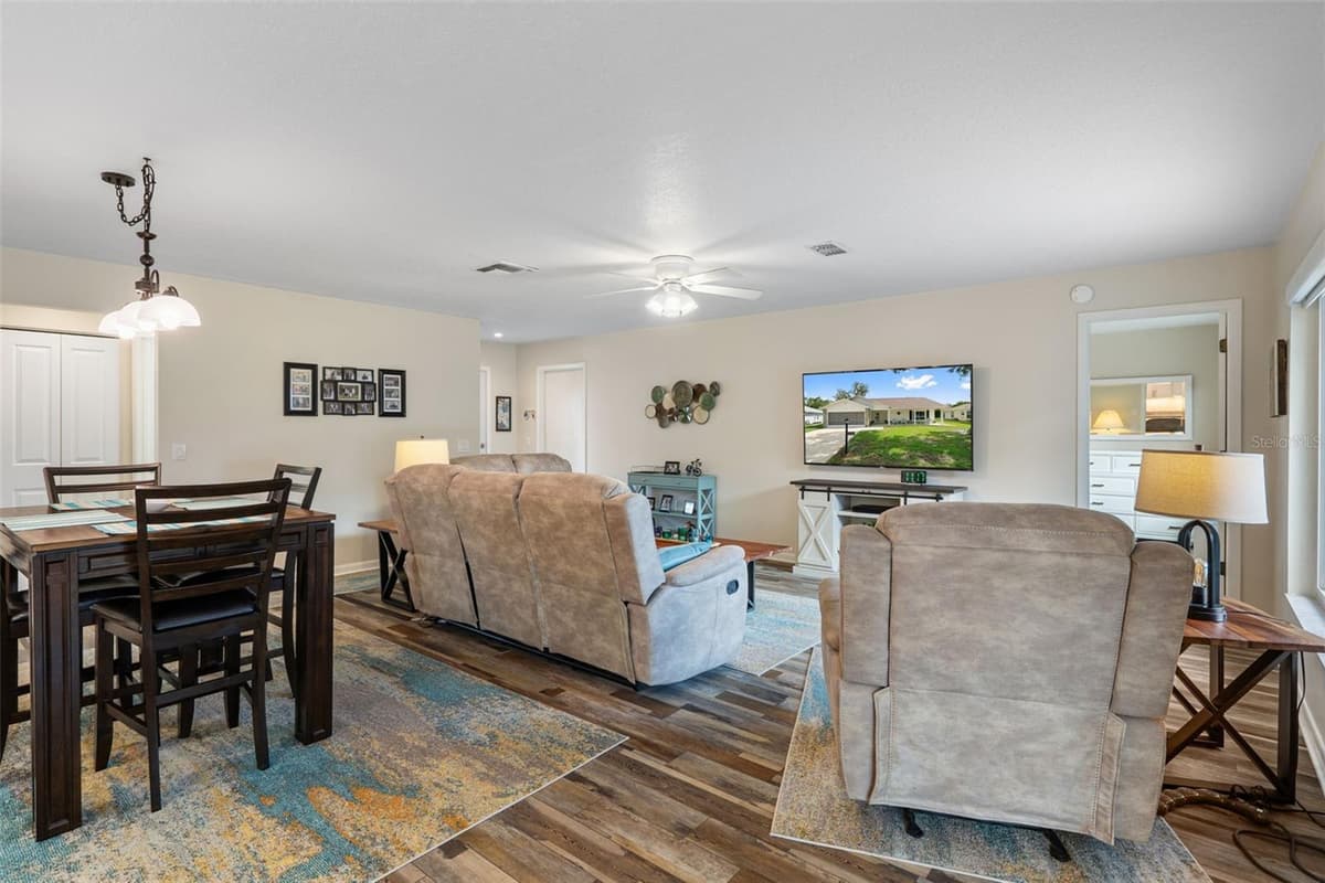 2224 MERION COURT — photo 14 of 76