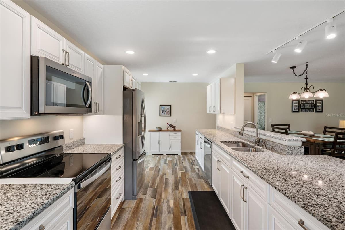 2224 MERION COURT — photo 16 of 76