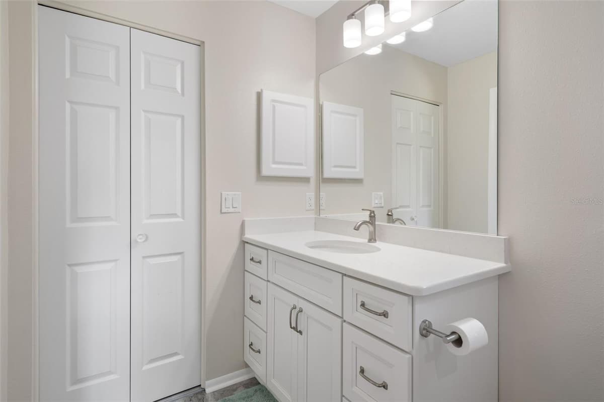 2224 MERION COURT — photo 30 of 76