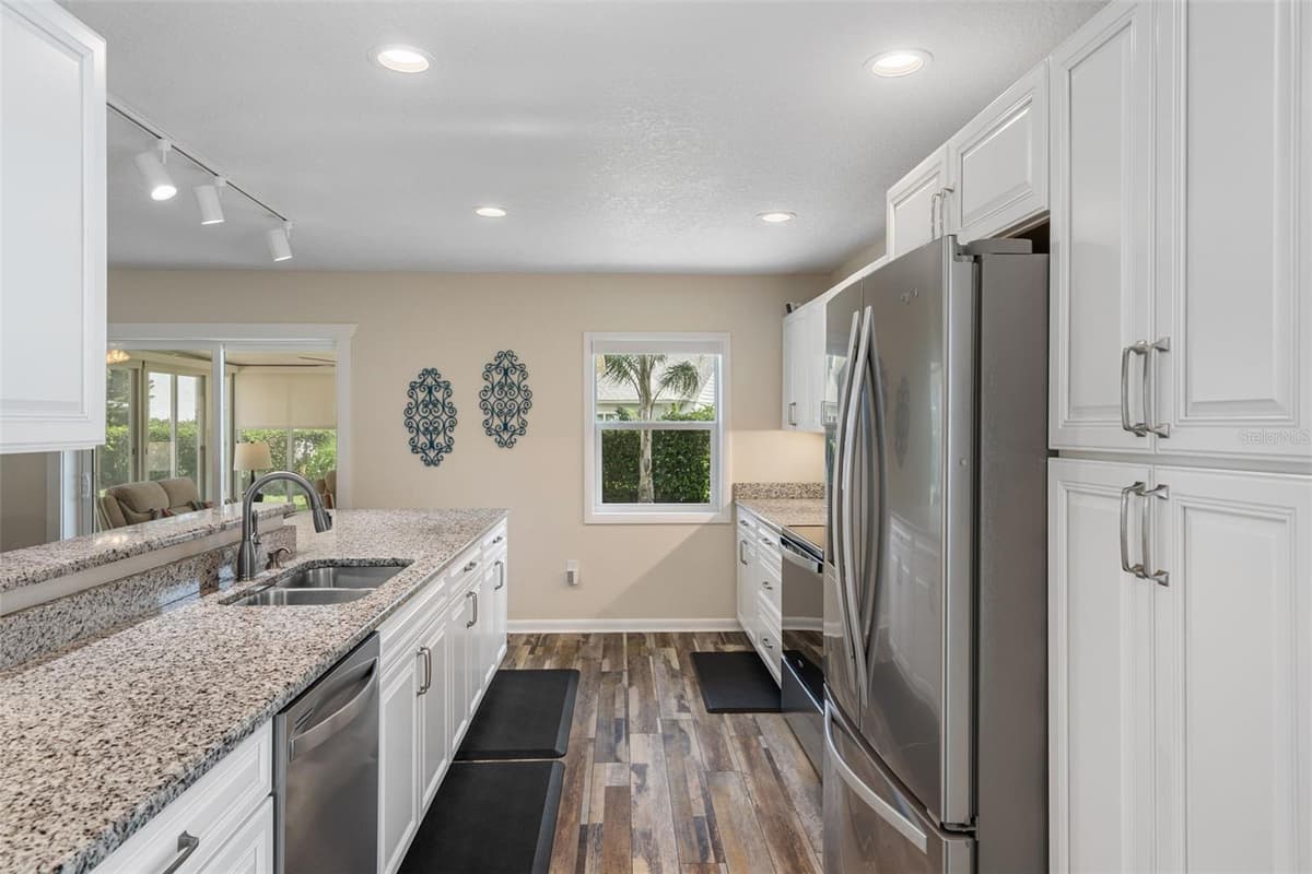 2224 MERION COURT — photo 20 of 76