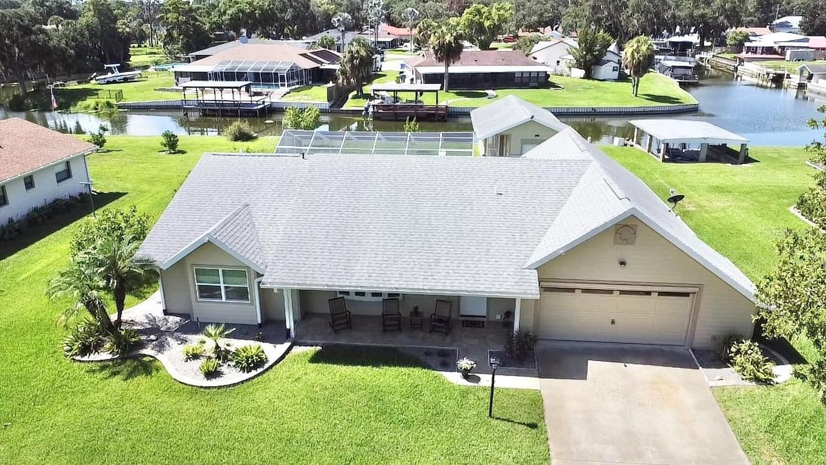 305 DELAWARE STREET — photo 53 of 63