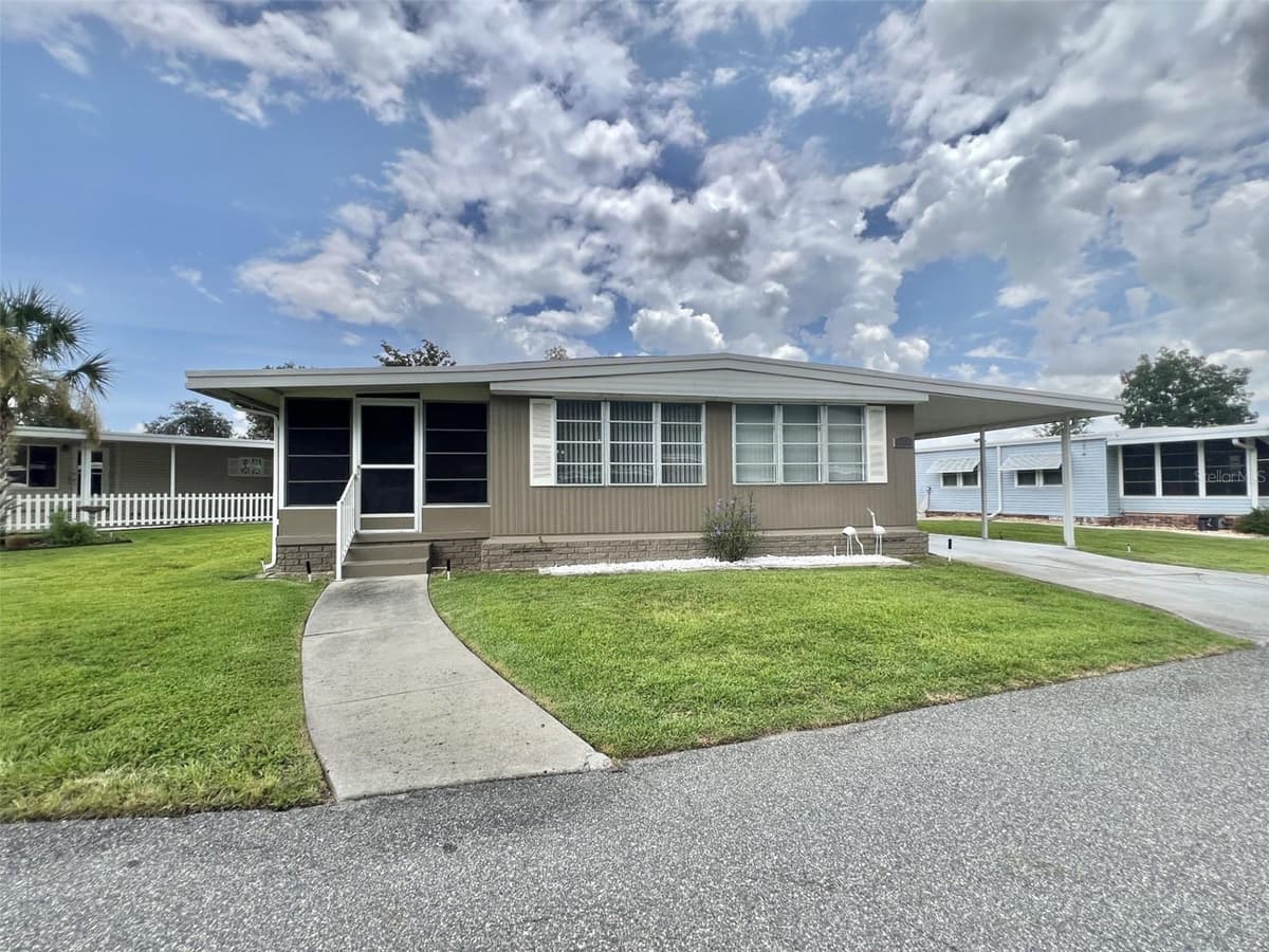 117 JACARANDA DRIVE — photo 1 of 63
