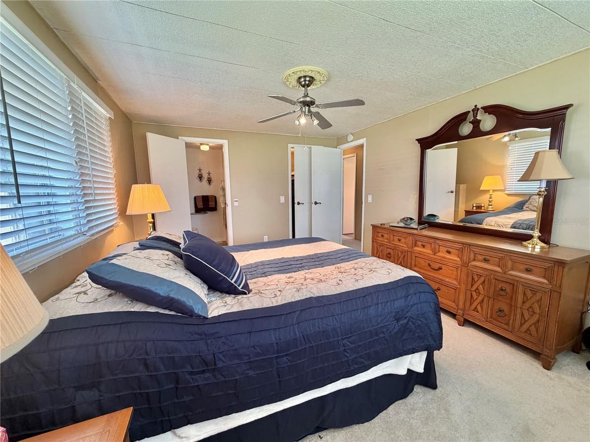 117 JACARANDA DRIVE — photo 42 of 63
