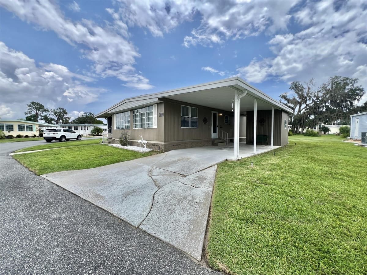 117 JACARANDA DRIVE — photo 62 of 63