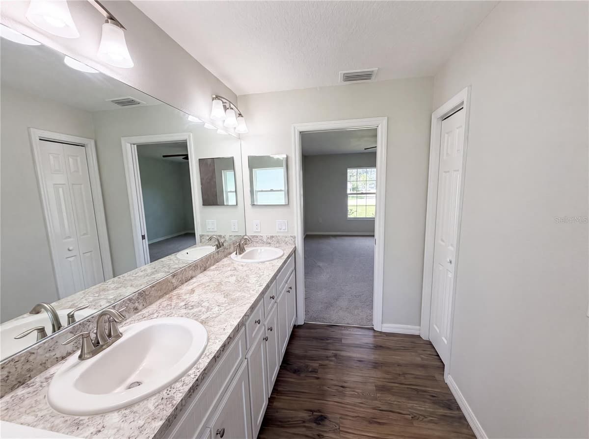5434 PARNELL AVENUE — photo 24 of 25