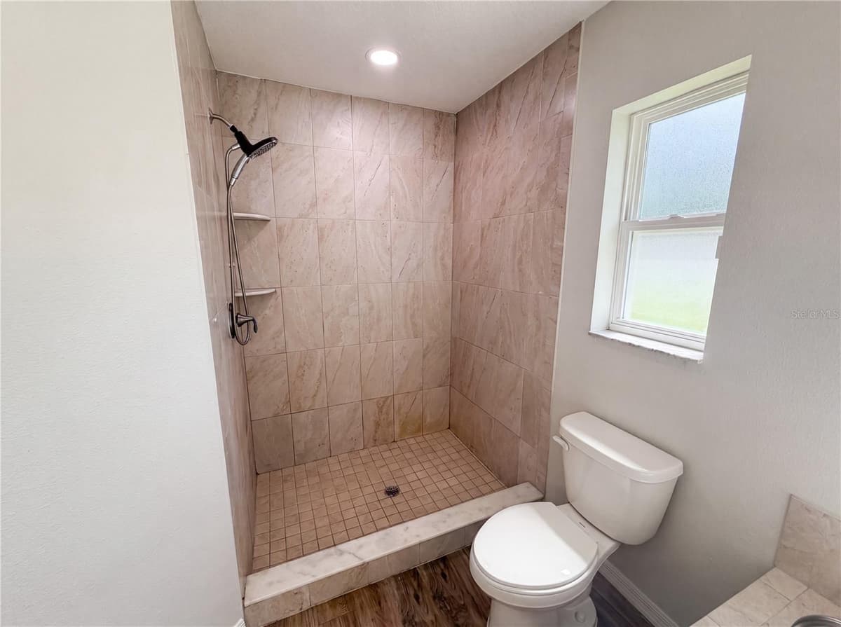 5434 PARNELL AVENUE — photo 22 of 25
