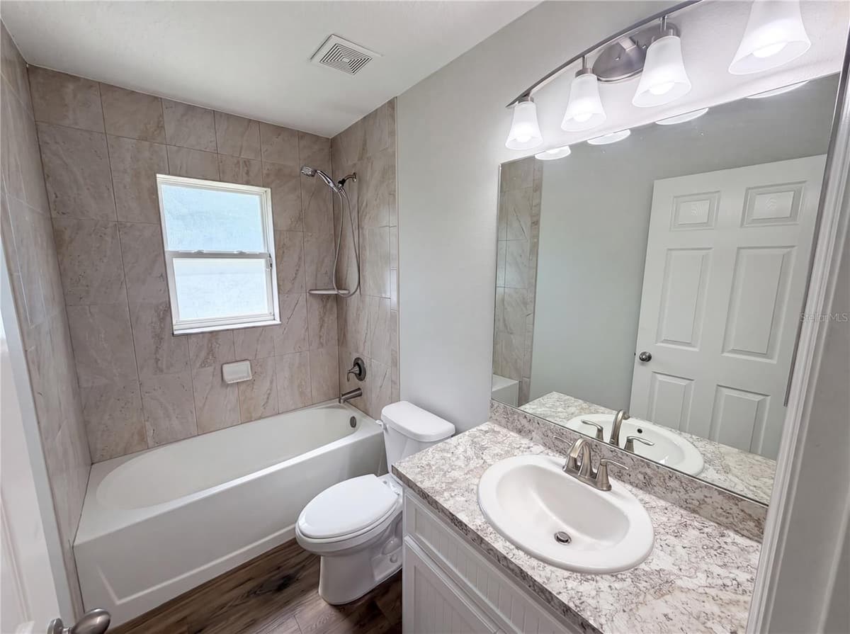 5434 PARNELL AVENUE — photo 15 of 25