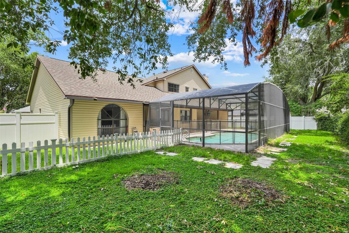 305 FORREST CREST COURT — photo 45 of 54