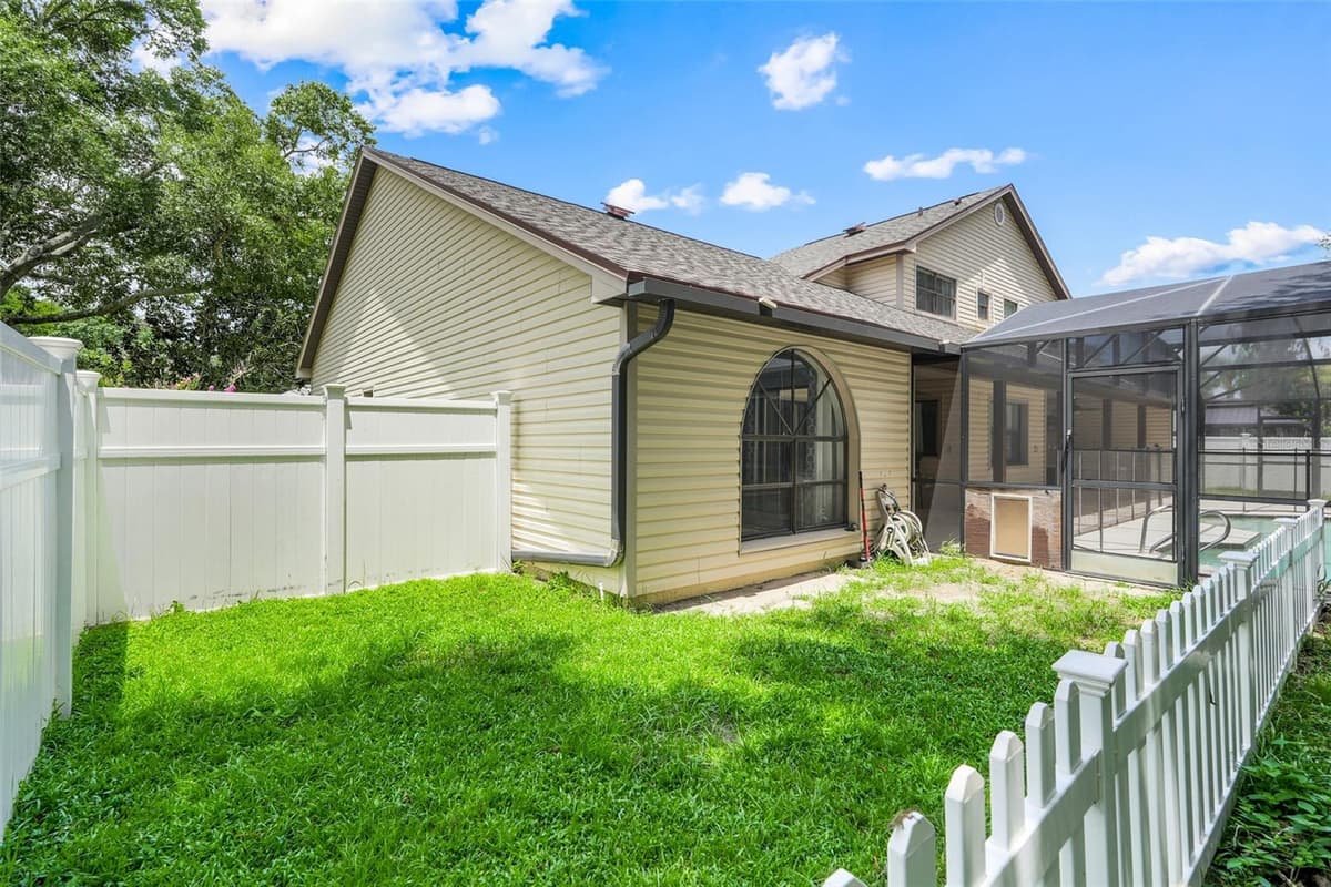 305 FORREST CREST COURT — photo 43 of 54